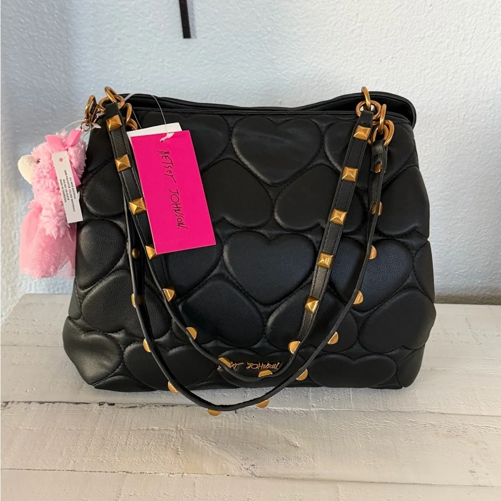 Betsey Johnson Xomia black heart quilted bag gold-tone hardware pink bear charm